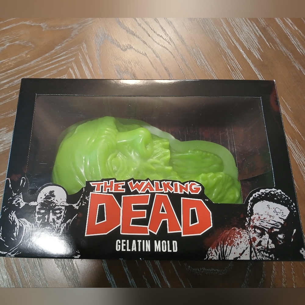The Walking Dead Green Gelatin Mold